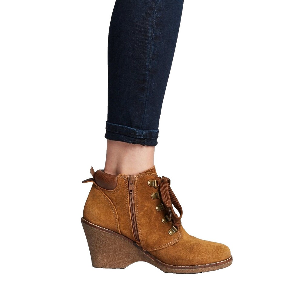 White Mountain W31258 Liberty - Tan / Chestnut Suede Lace-Up Wedge Ankle Bootie